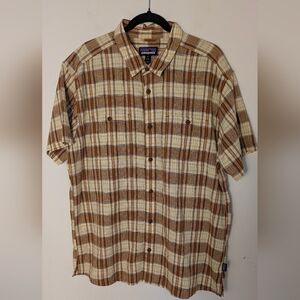Patagonia Men's Back Step Tan Brown Plaid Organic Cotton Hemp Button Up Shirt